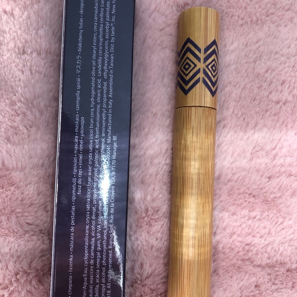 Eyelashes mascara - Picture 7 of 7